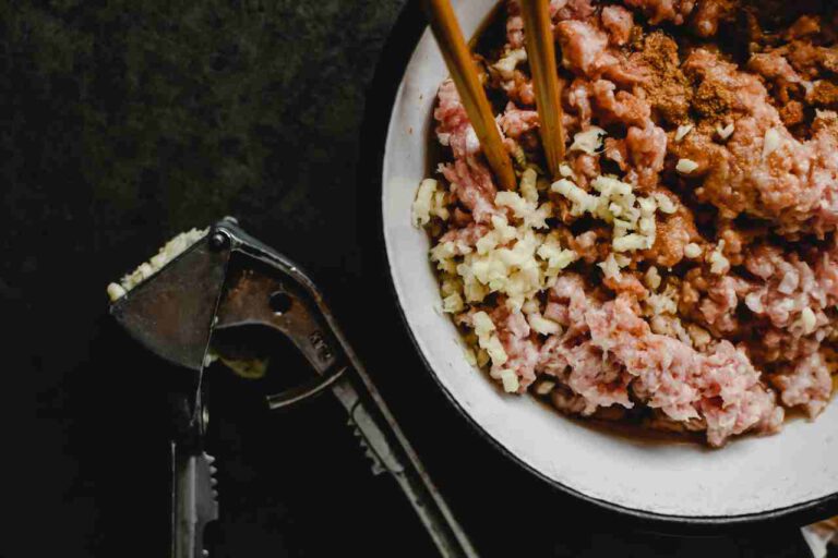 Kan gehakt rauw in de slowcooker