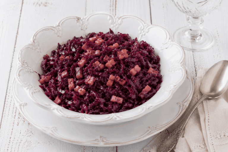 Rode kool in de slowcooker: hoe lang en hoe je de klassieke zoetzure smaak krijgt.